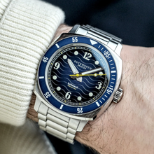 Load image into Gallery viewer, Belmont Dive Watch Blue Dial on Steel Bracelet