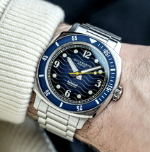 Load image into Gallery viewer, Belmont Dive Watch Blue Dial on Steel Bracelet