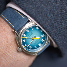 Load image into Gallery viewer, Verimatic 39mm Blue Fumé Men's Watch