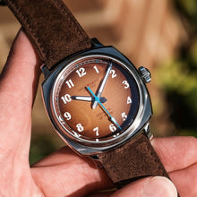 Load image into Gallery viewer, Verimatic 39mm Orange Fumé Men's Watch