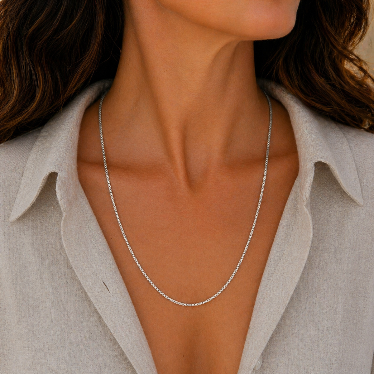Sterling Silver Extra Large Amethyst Coloured Synthetic Quartz Pendant with Sterling Silver Box Chain, view 6
