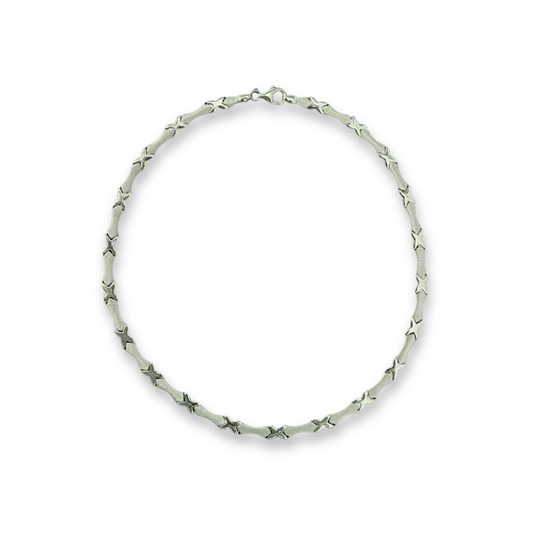 Sterling Silver Kisses Collar Necklace with Satin Finish Links