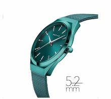 Load image into Gallery viewer, Ultra Slim Polished Green Female Bering Wristwatch
