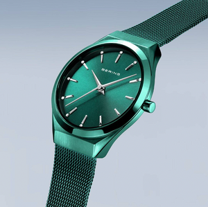 Ultra Slim Polished Green Female Bering Wristwatch