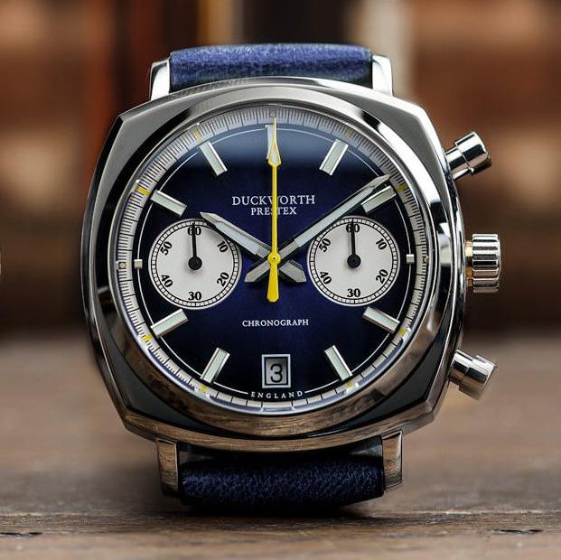 Chronograph 42 Blue Sunburst Men's Watch, view 5